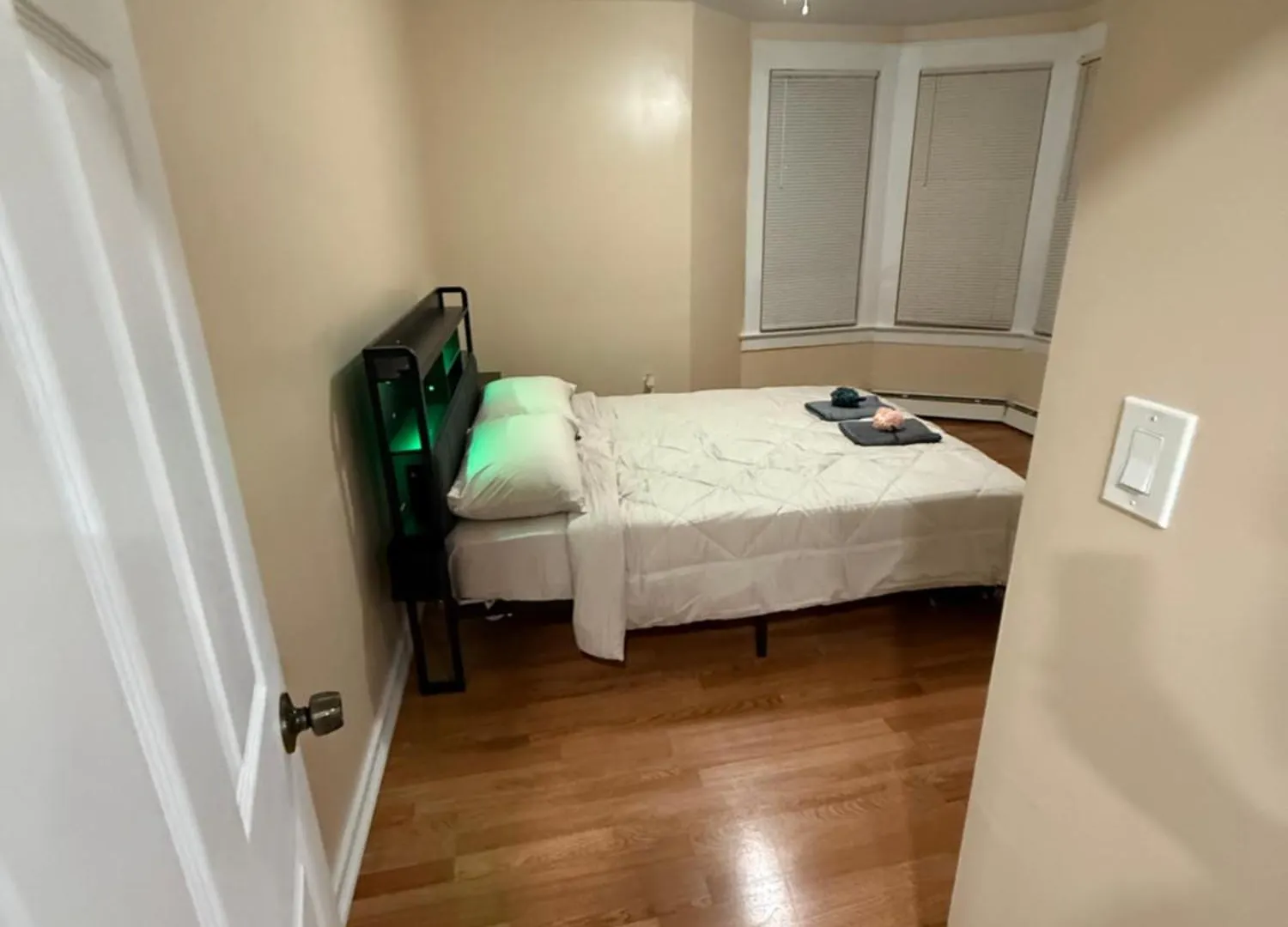Elegant 3 Bedroom Condo Near Ewr - Nj Transit And Nyc - Unit 2 Elizabeth