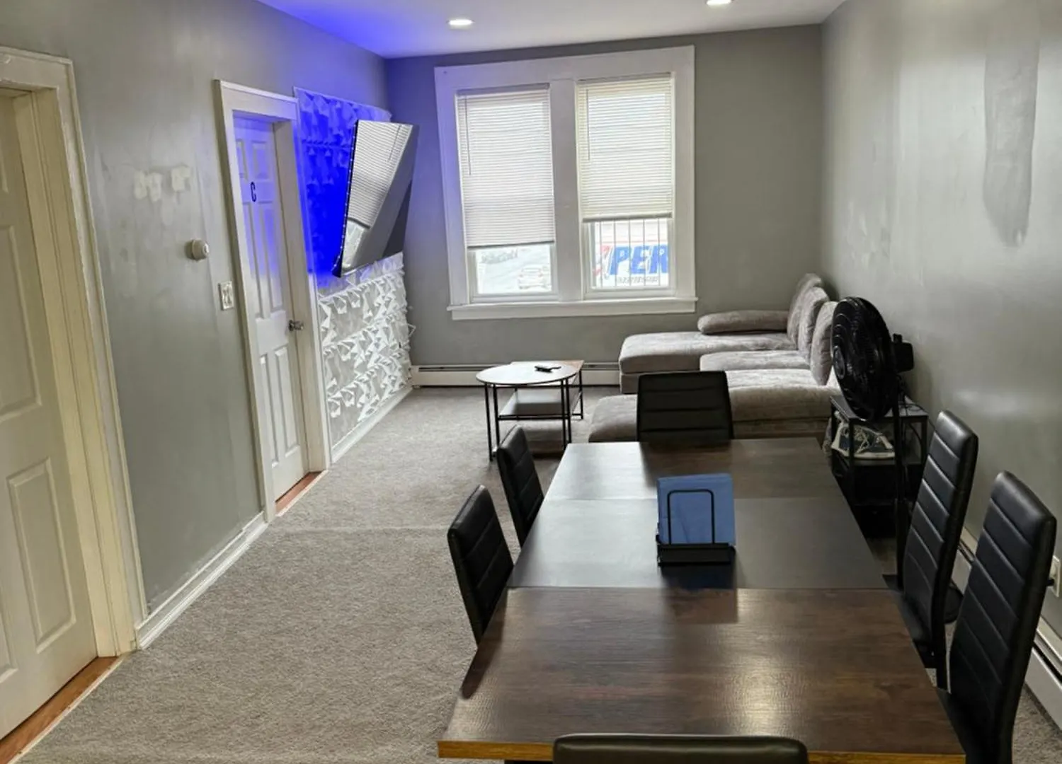 Elegant 3 Bedroom Condo Near Ewr - Nj Transit And Nyc - Unit 2 Elizabeth 0*,  United States